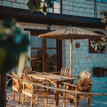 Kleos Noble Retreat - Stone-build & With Pool, Sauna & Bbq Area Apartmán