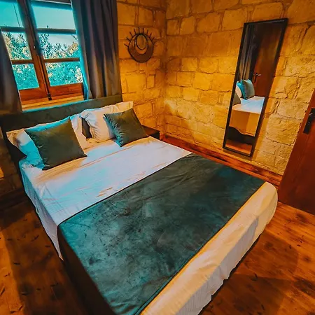 Kleos Noble Retreat - Stone-build & With Pool, Sauna & Bbq Area Lemesos