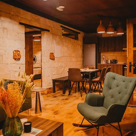 Kleos Noble Retreat - Stone-build & With Pool, Sauna & Bbq Area Apartmán *