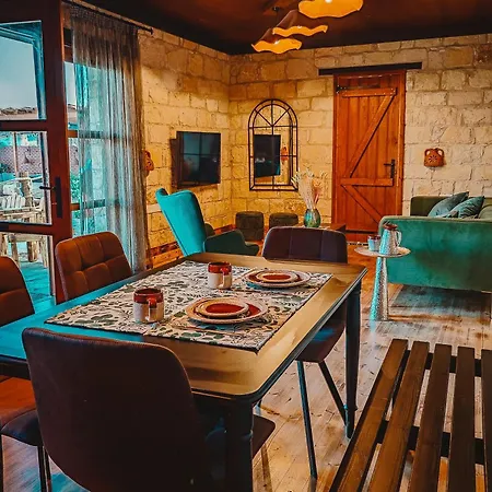 Kleos Noble Retreat - Stone-build & With Pool, Sauna & Bbq Area Lemesos